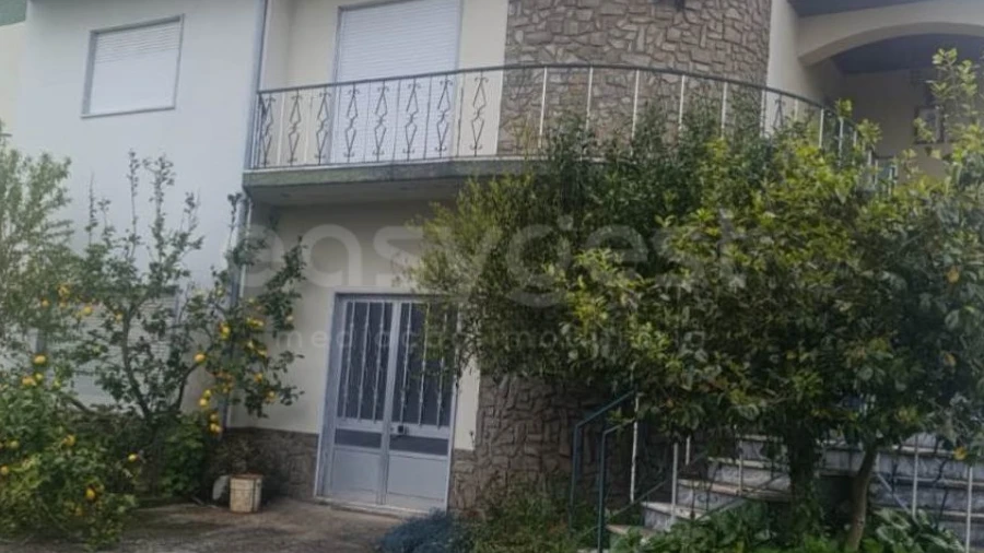 Moradia T3 para Venda em Nogueira do Cravo