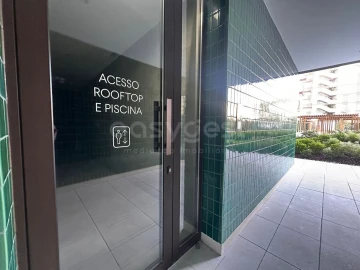 Apartamento T2 para Venda em Benfica