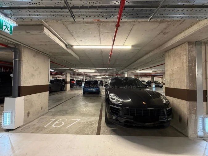 Apartamento T2 para Venda em Benfica Foto 48