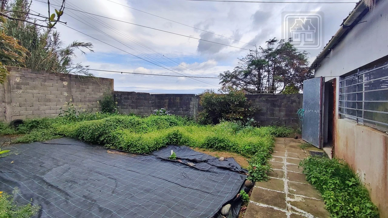 Moradia T3 para Venda em Pico da Pedra Foto 57