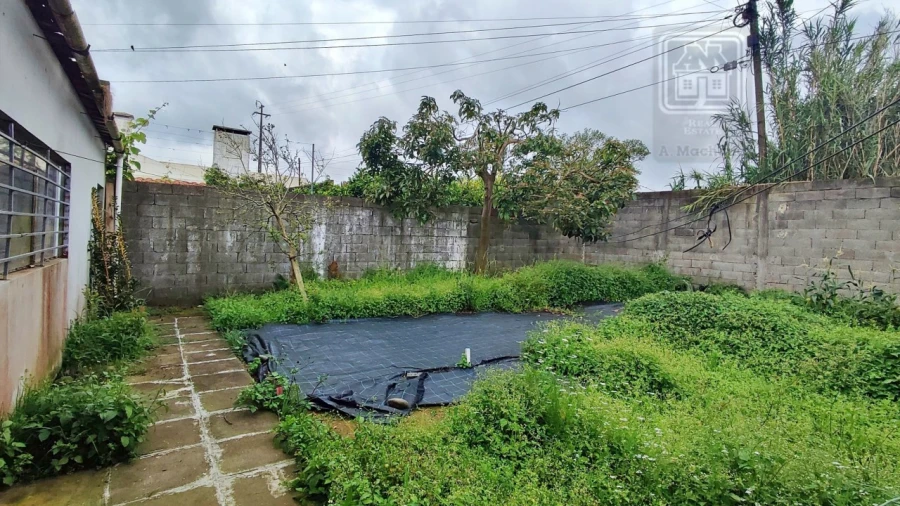 Moradia T3 para Venda em Pico da Pedra Foto 59