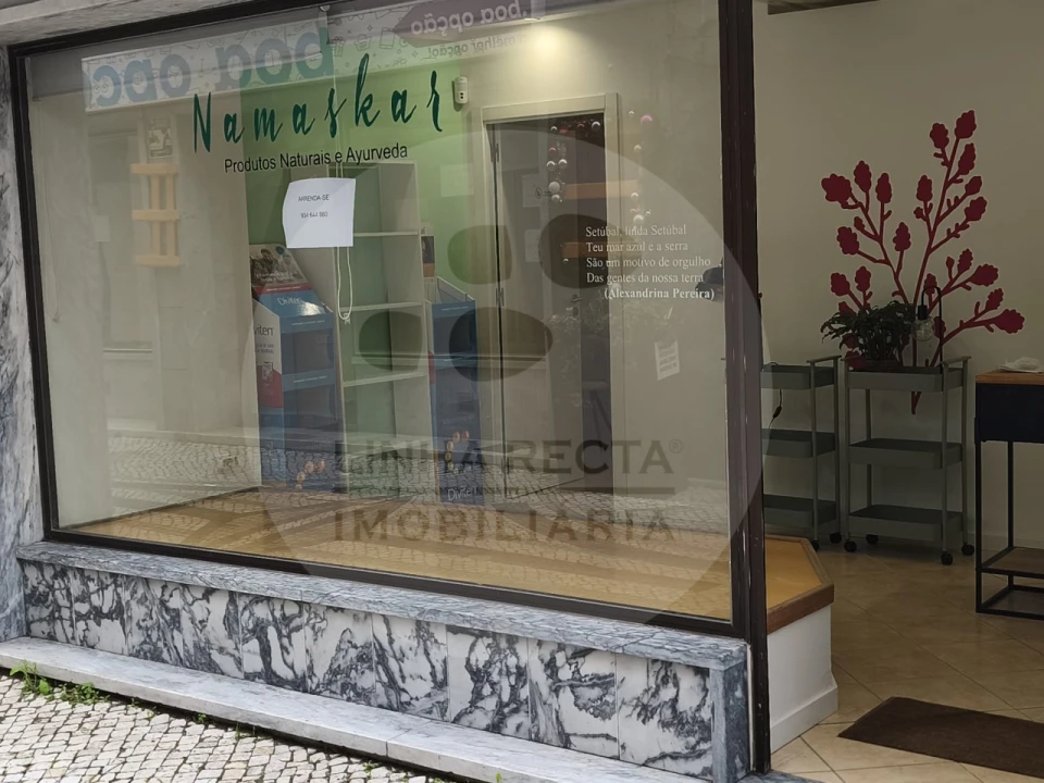Loja para Arrendamento em União das Freguesias de Setúbal Foto 2