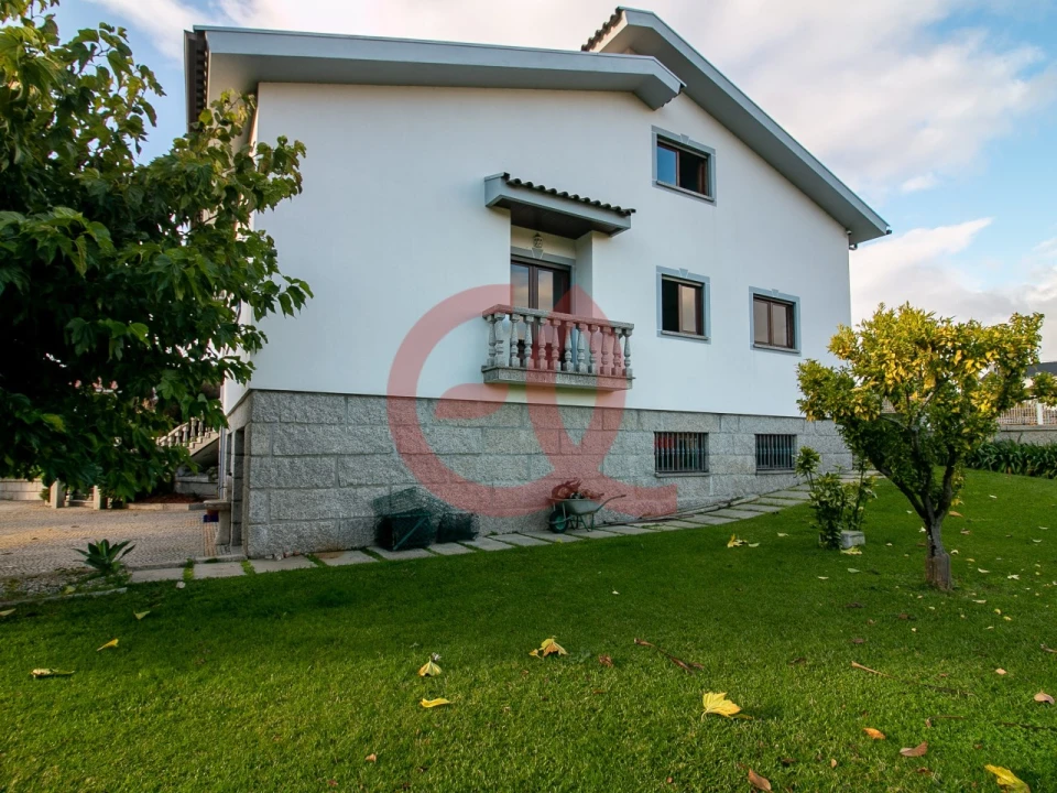 Moradia T5 para Venda em Barroças e Taias Foto 4