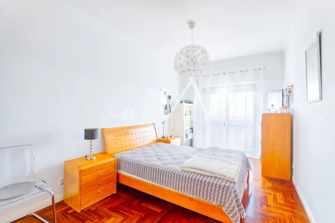 Apartamento T3 para Venda em Póvoa de Santa Iria e Forte da Casa Foto 20