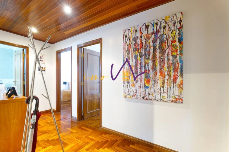 Apartamento T3 para Venda em Póvoa de Santa Iria e Forte da Casa Foto 13