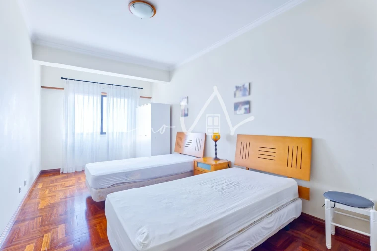 Apartamento T3 para Venda em Póvoa de Santa Iria e Forte da Casa Foto 19