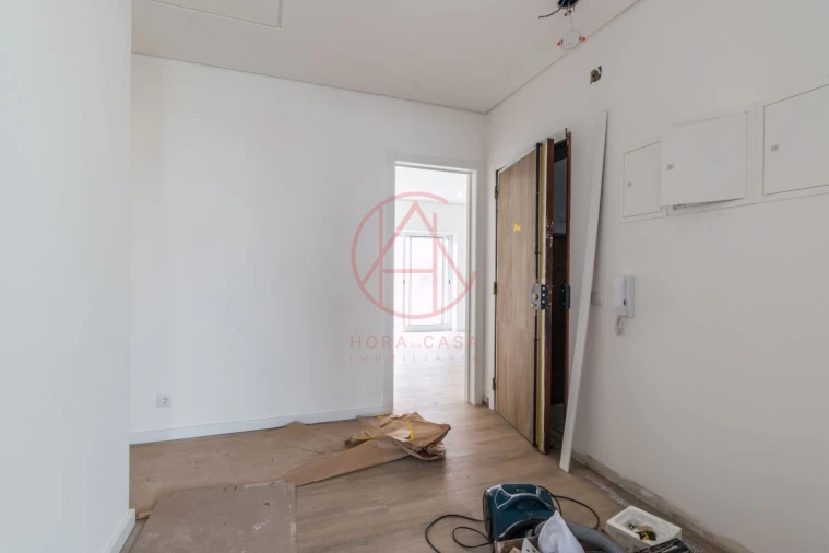 Apartamento T4 para Venda em Almada, Cova da Piedade, Pragal e Cacilhas Foto 14