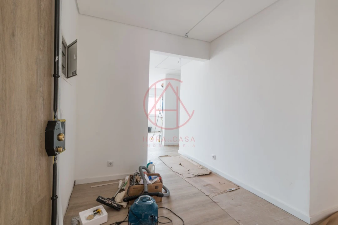 Apartamento T4 para Venda em Almada, Cova da Piedade, Pragal e Cacilhas Foto 20