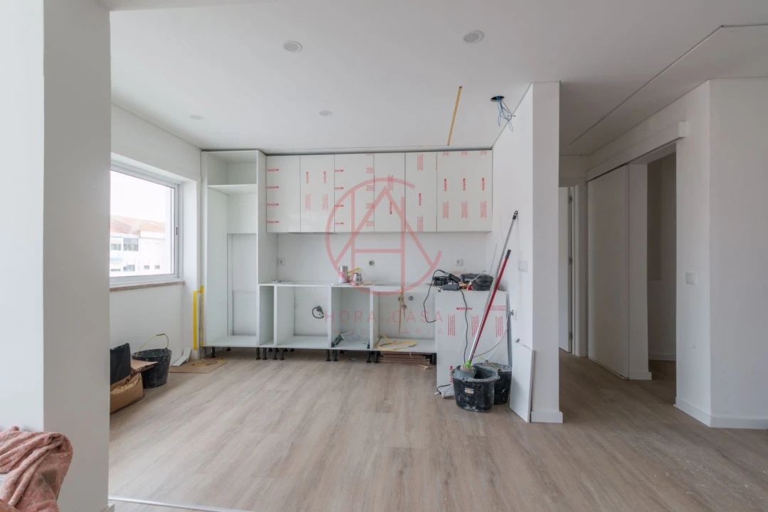 Apartamento T4 para Venda em Almada, Cova da Piedade, Pragal e Cacilhas Foto 6