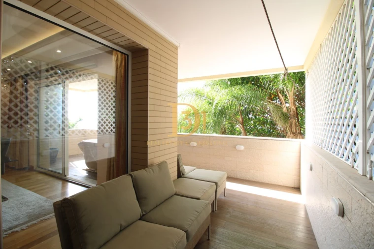 Apartamento T4 para Venda em São Martinho Foto 18