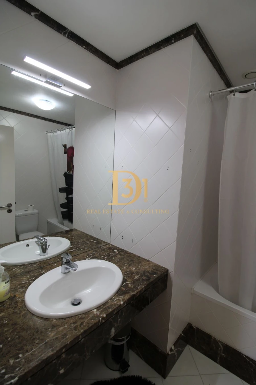 Apartamento T4 para Venda em São Martinho Foto 25