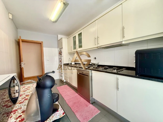 Apartamento T2 para Venda em Santo Antonio Foto 9