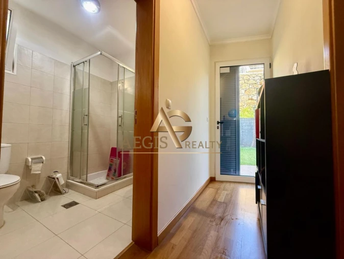 Apartamento T2 para Venda em Santo Antonio Foto 14