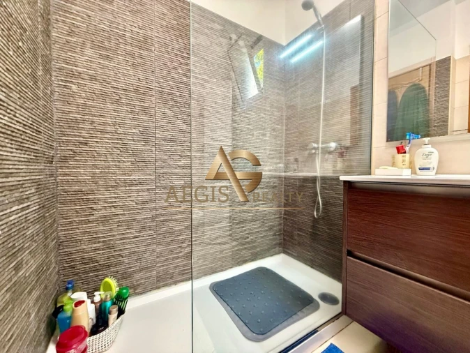 Apartamento T2 para Venda em Santo Antonio Foto 22