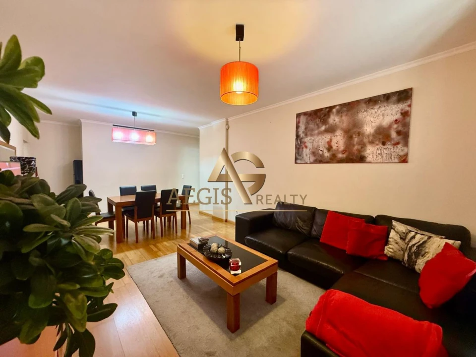 Apartamento T2 para Venda em Santo Antonio Foto 2