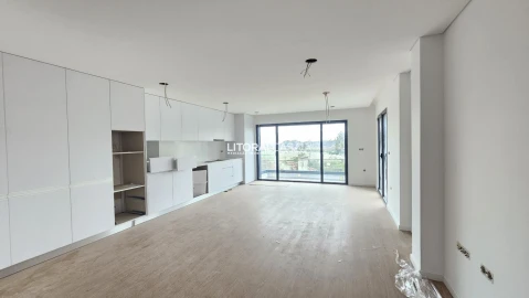 Apartamento T2 para Venda em Esgueira