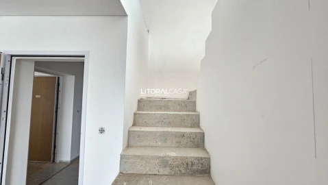 Apartamento T2 para Venda em Esgueira