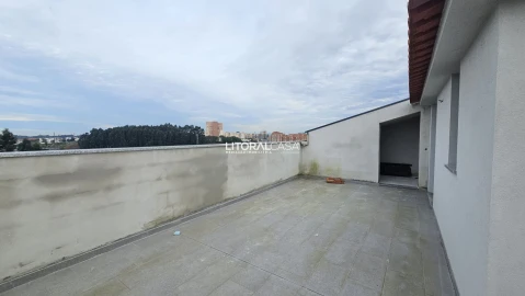 Apartamento T2 para Venda em Esgueira