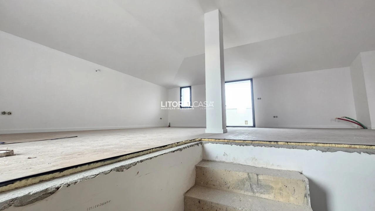Apartamento T2 para Venda em Esgueira Foto 16
