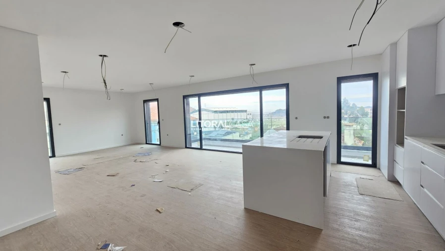 Apartamento T2 para Venda em Esgueira Foto 2