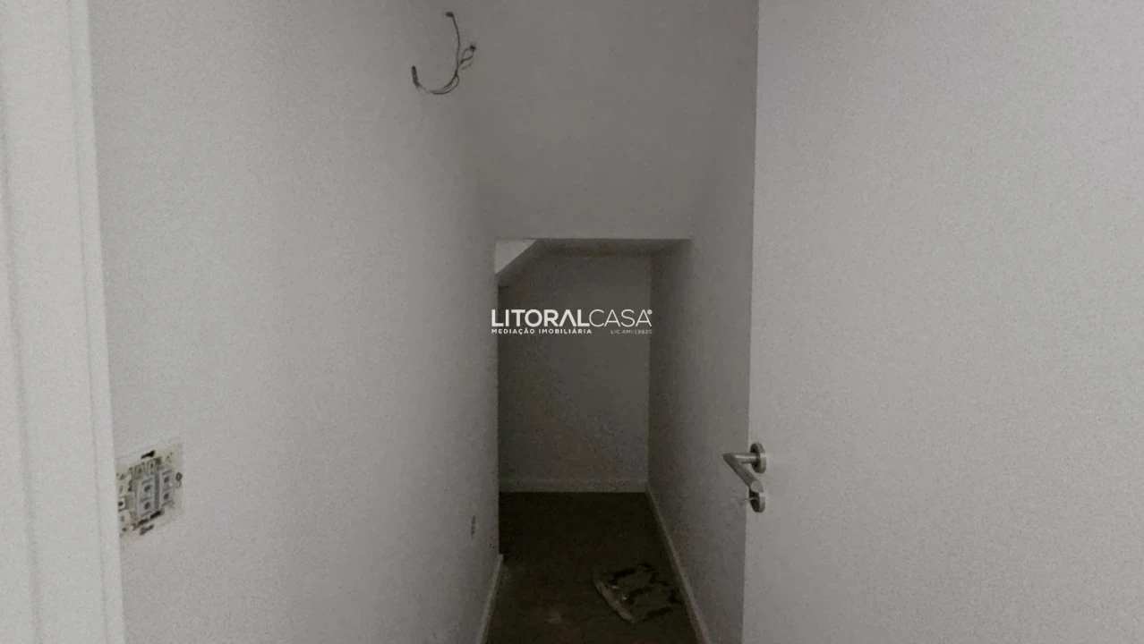 Apartamento T2 para Venda em Esgueira Foto 6