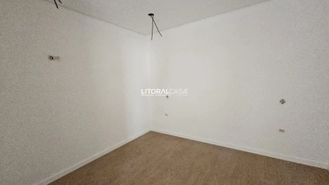 Apartamento T1 para Venda em Esgueira