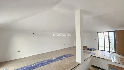 Apartamento T2 para Venda em Esgueira
