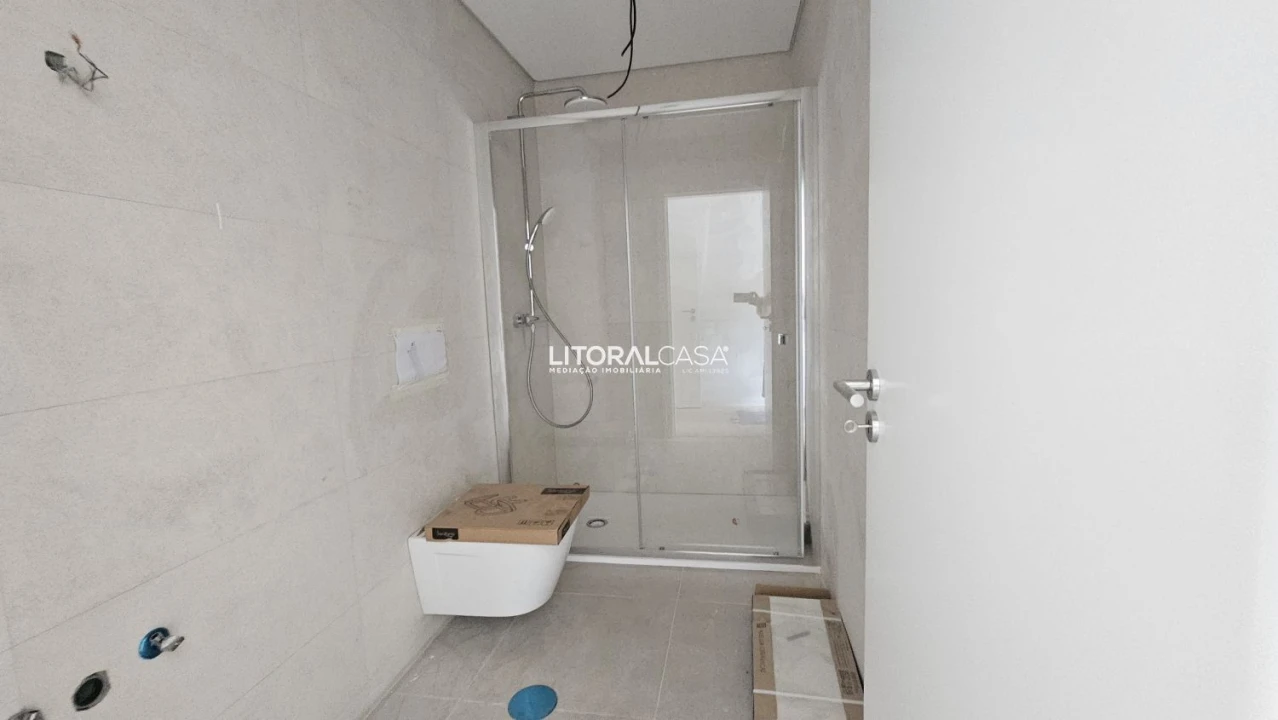 Apartamento T2 para Venda em Esgueira Foto 3