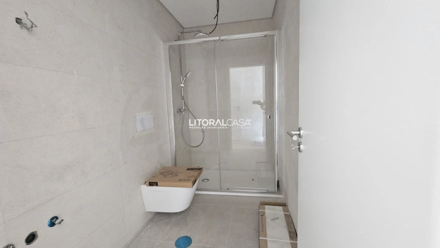 Apartamento T2 para Venda em Esgueira Foto 3