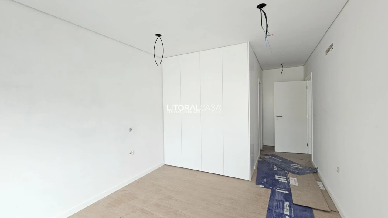 Apartamento T2 para Venda em Esgueira Foto 6
