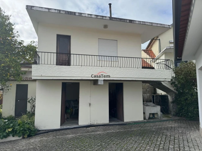 Moradia T3 para Venda em Fataunços e Figueiredo das Donas Foto 28