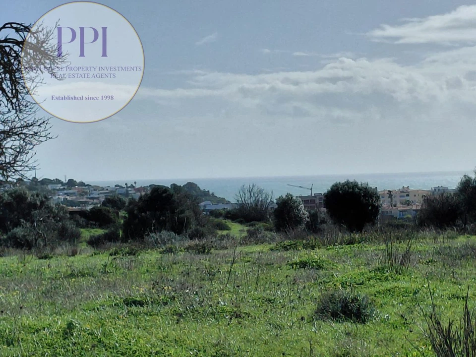 Moradia T2 para Venda em Lagos (São Sebastião e Santa Maria) Foto 17