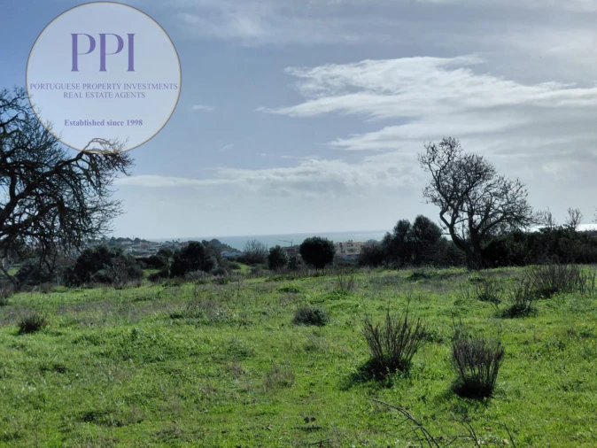 Moradia T2 para Venda em Lagos (São Sebastião e Santa Maria) Foto 18