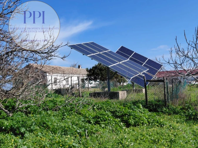 Moradia T2 para Venda em Lagos (São Sebastião e Santa Maria) Foto 2