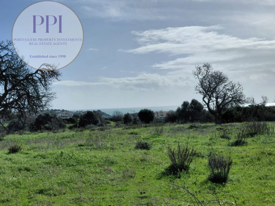 Moradia T2 para Venda em Lagos (São Sebastião e Santa Maria) Foto 18