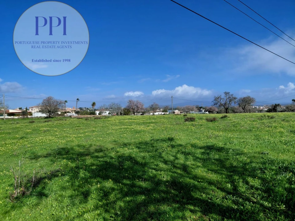 Moradia T2 para Venda em Lagos (São Sebastião e Santa Maria) Foto 10