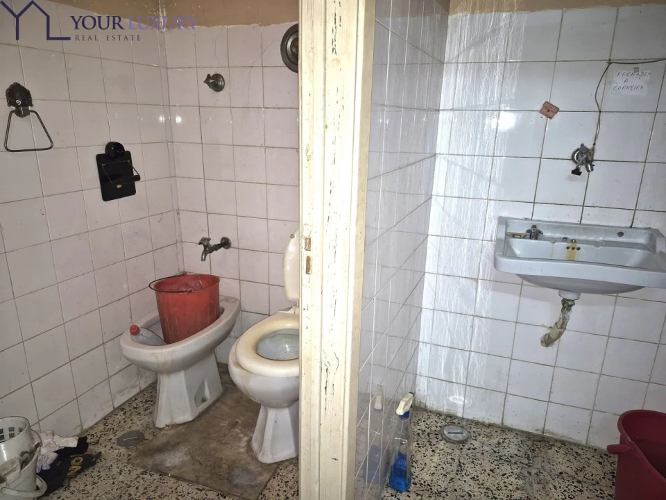 Loja para Arrendamento em Póvoa de Santo Adrião e Olival Basto Foto 14