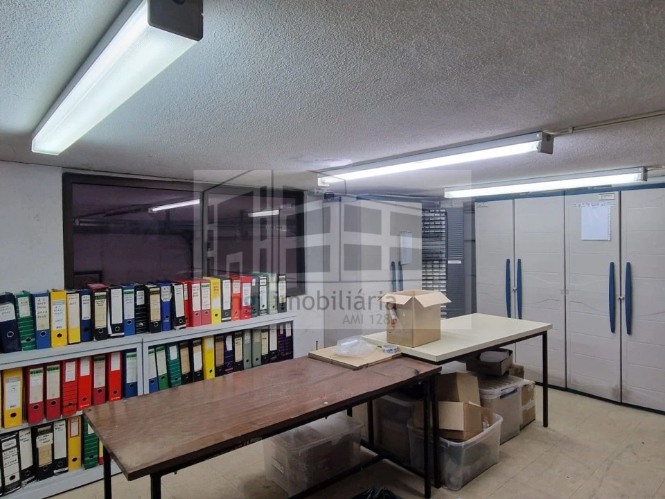Loja para Venda em Odivelas Foto 22