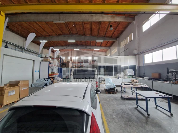 Loja para Venda em Odivelas Foto 6