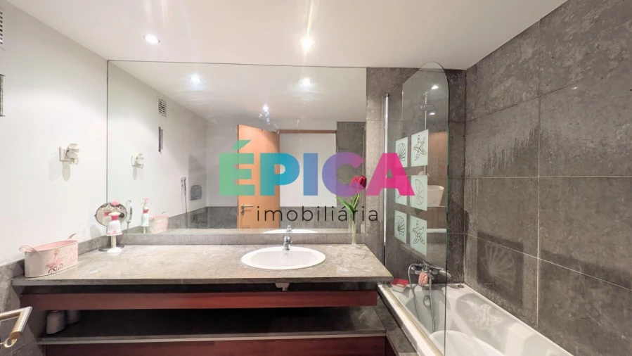 Apartamento T3 para Venda em Santa Clara Foto 24