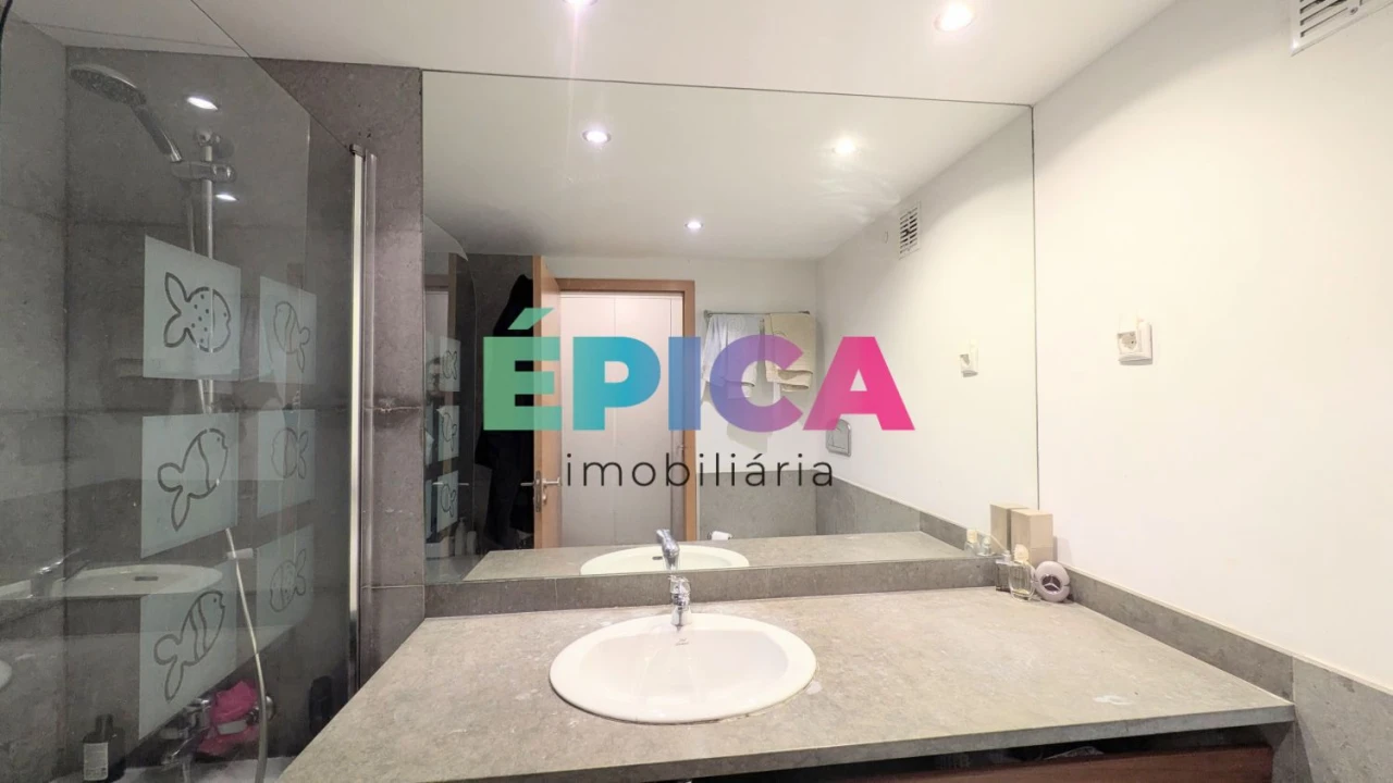 Apartamento T3 para Venda em Santa Clara Foto 31