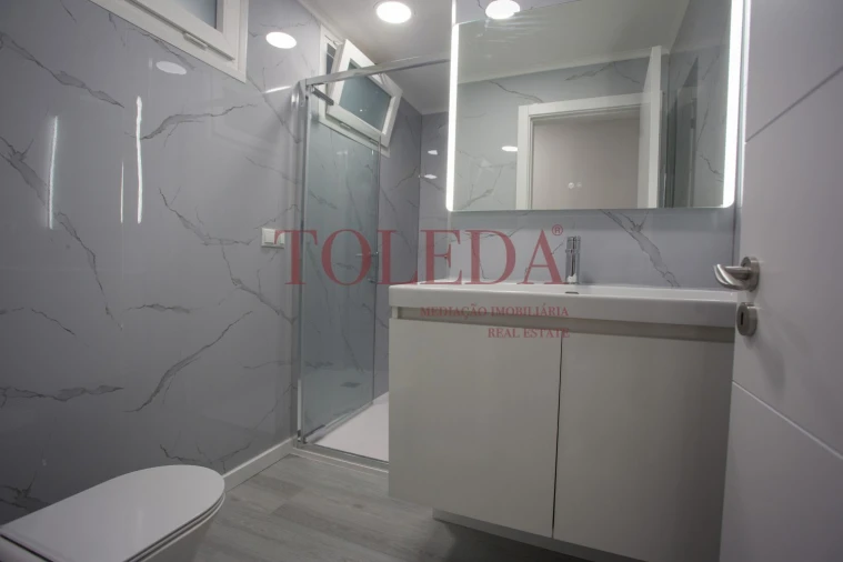 Apartamento T2 para Venda em Oeiras e São Julião da Barra, Paço de Arcos e Caxias Foto 10