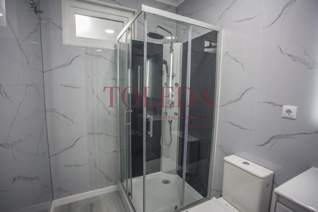 Apartamento T2 para Venda em Oeiras e São Julião da Barra, Paço de Arcos e Caxias Foto 14