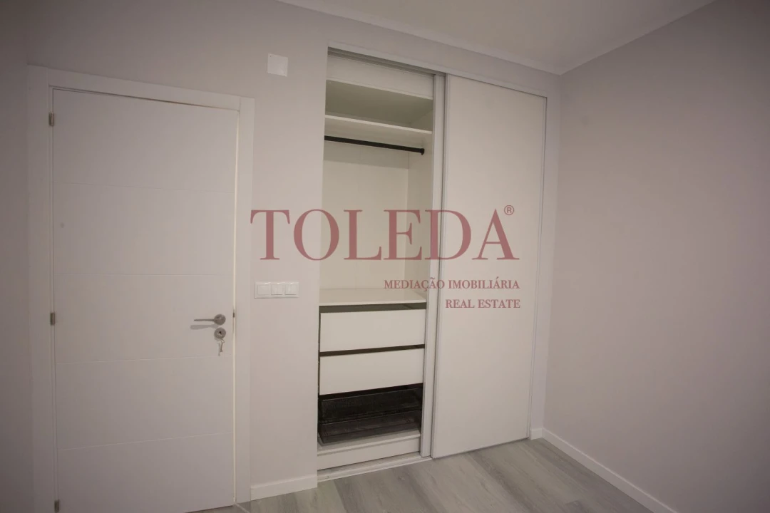 Apartamento T2 para Venda em Oeiras e São Julião da Barra, Paço de Arcos e Caxias Foto 19