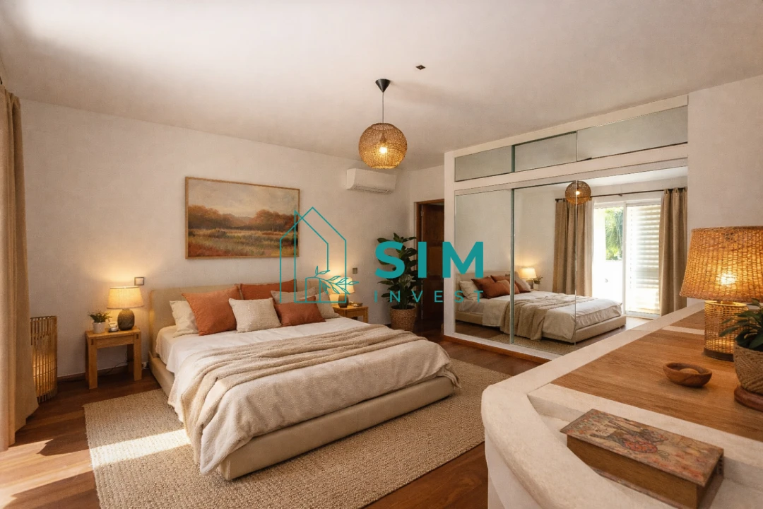 Moradia T5 para Venda em Luz de Tavira e Santo Estêvão Foto 9