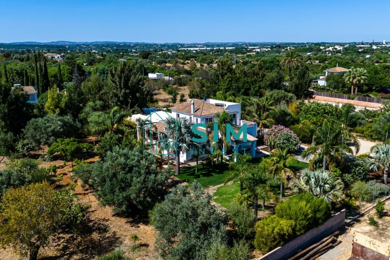 Moradia T5 para Venda em Luz de Tavira e Santo Estêvão Foto 5