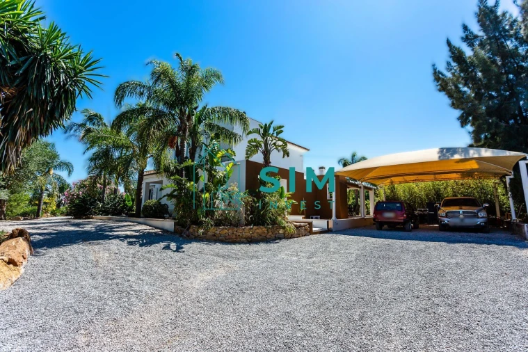 Moradia T5 para Venda em Luz de Tavira e Santo Estêvão Foto 9