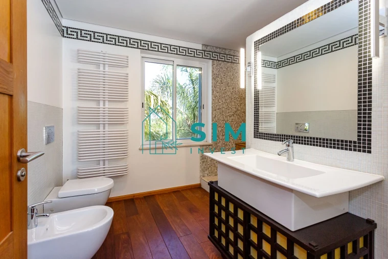 Moradia T5 para Venda em Luz de Tavira e Santo Estêvão Foto 7