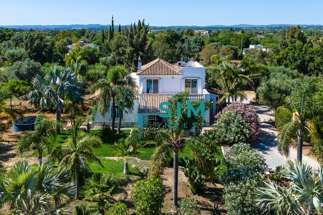 Moradia T5 para Venda em Luz de Tavira e Santo Estêvão Foto 3