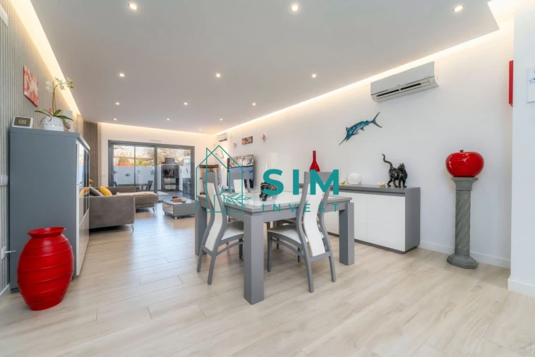 Moradia T4 para Venda em Tavira (Santa Maria e Santiago) Foto 4